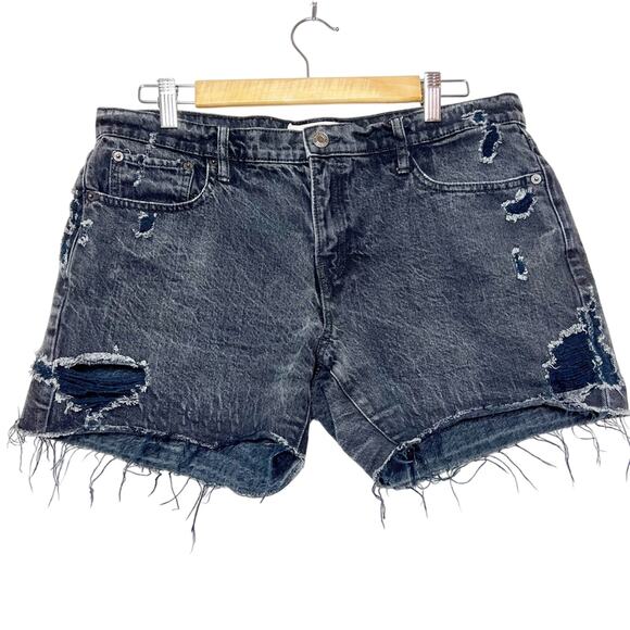 Gap 1968 Black Distressed 5 Pocket 5 inch Shorts Women’s 31R - Picture 1 of 16